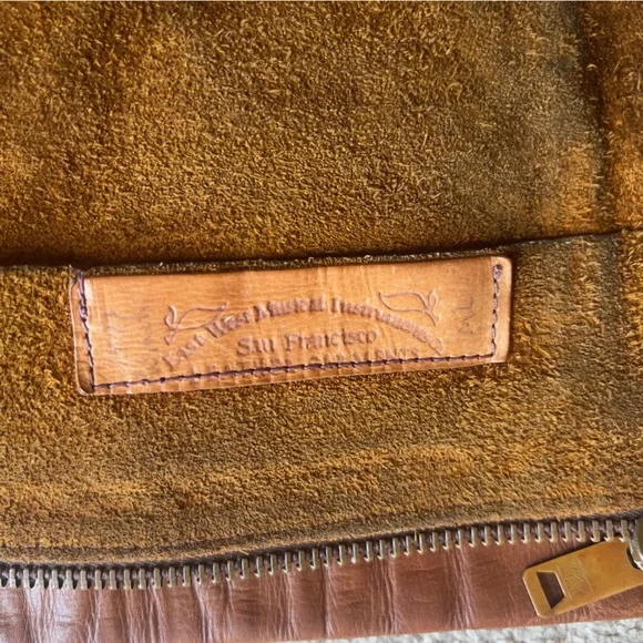 East West Musical Instruments Vintage 1970’s Tan leather Jacket Suede Interior L - Picture 4 of 13